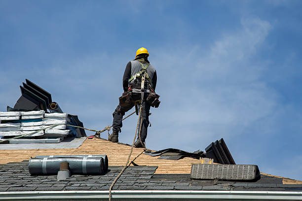 Professional Flat Roof Repair technician working in Grayson, CA